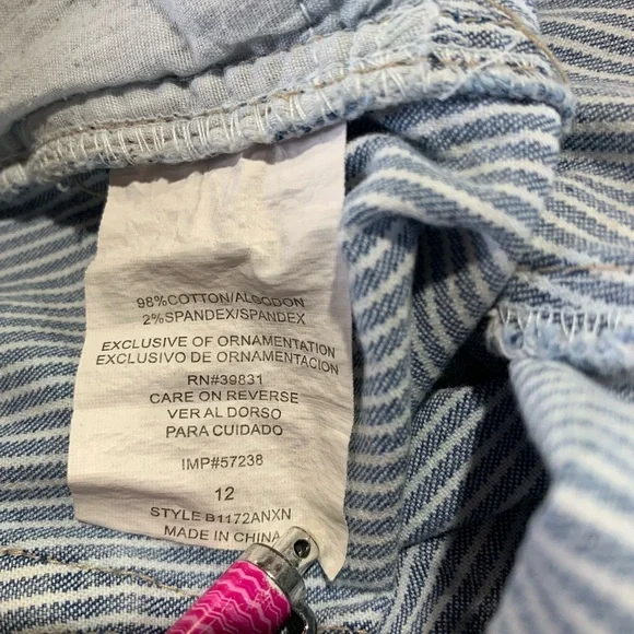 Democracy Jeans Striped Distressed 12 Girlfriend NWOT Cute Boho See - Picture 13 of 16